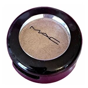 🌟🧚‍♀️YES TO SEQUINS Mac DISCONT. Dazzleshadow Extreme Eye Single NWT